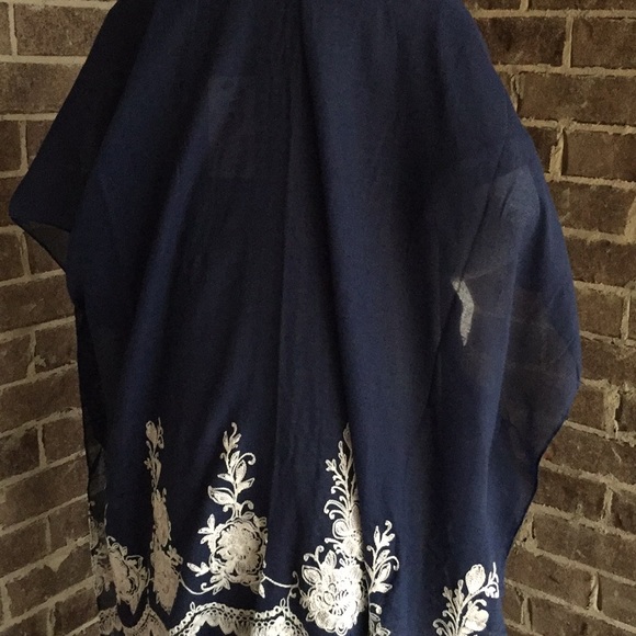 NEW ARRIVALS - Picture 6 of 6